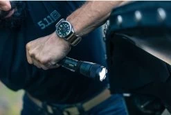 5.11 Tactical Response XR2 Flashlight 53402 -Outdoor Lighting Store 5.11 tactical response xr2 flashlight 53402 53402 46711.1604517525