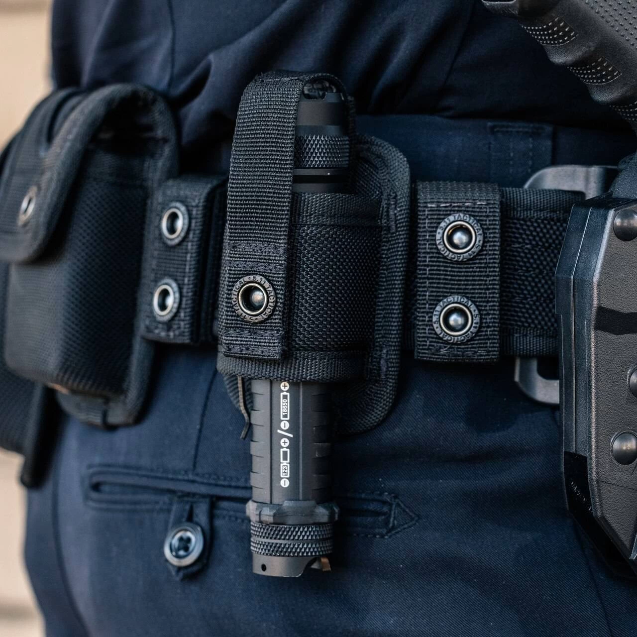 5.11 Tactical Sierra Bravo Flashlight Holder 56257 3 5.11 Tactical Sierra Bravo Flashlight Holder 56257 - Image 3