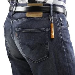 Nite Ize Radiant 100 Keychain Flashlight -Outdoor Lighting Store nite ize radiant 100 keychain flashlight r100f 40036.1619216899