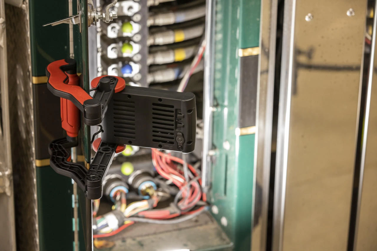 Streamlight BearTrap Rechargeable Multi-Function Worklight 7 Streamlight BearTrap Rechargeable Multi-Function Worklight - Image 7