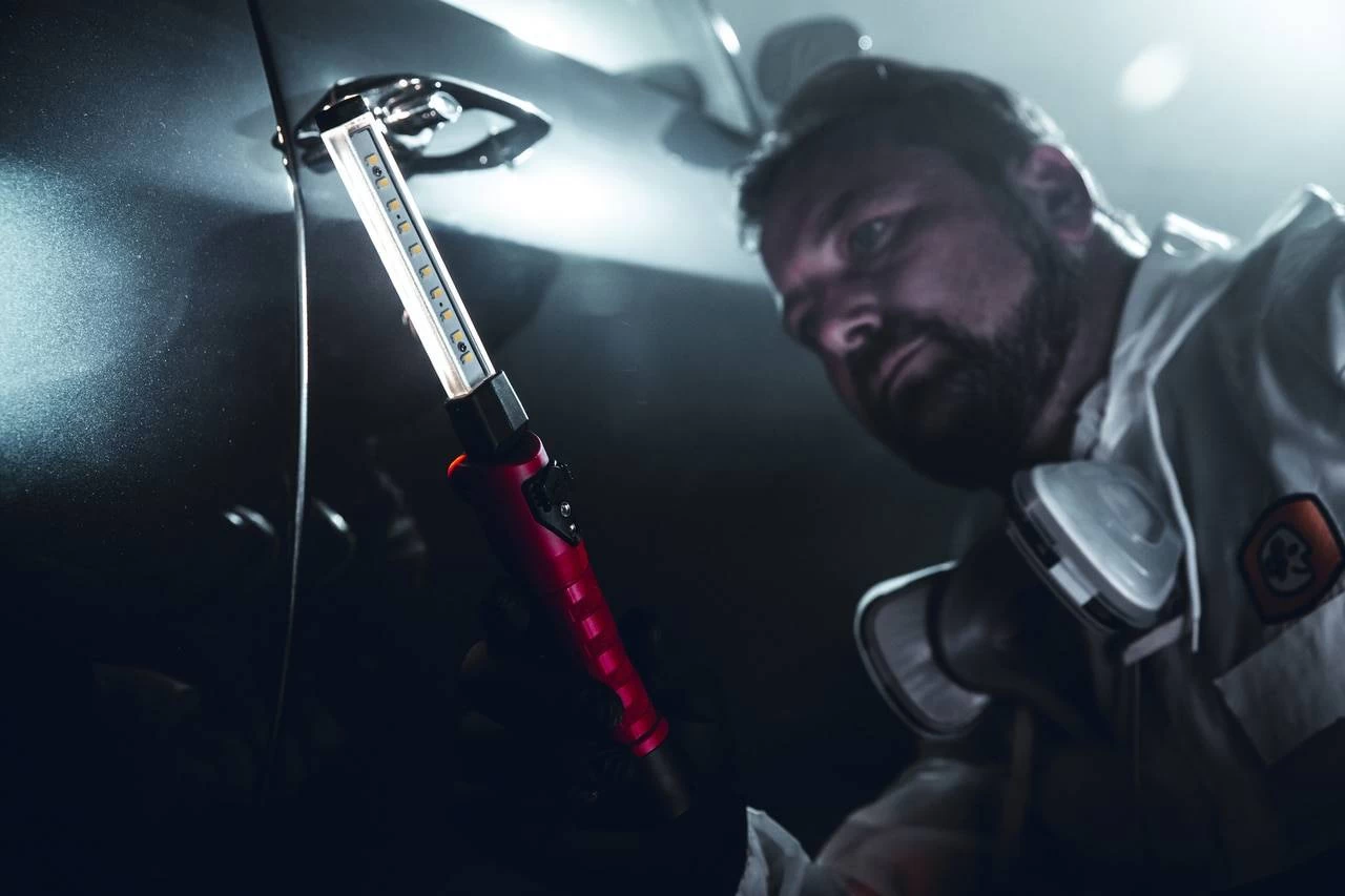 Streamlight Strion Switchblade Compact Multi-Function USB Rechargeable Work Light 11 Streamlight Strion Switchblade Compact Multi-Function USB Rechargeable Work Light - Image 11